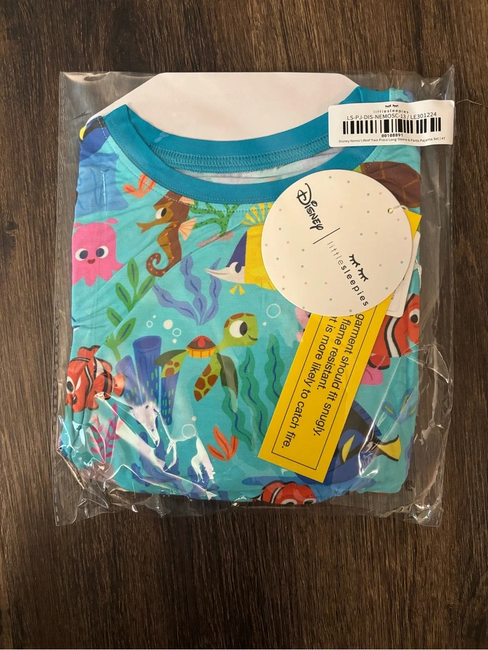 NWT Little Sleepies Disney Nemo’s Reef LS/P 2 Piece